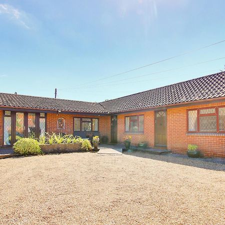 Irenic Lodge Netley Marsh Exterior foto