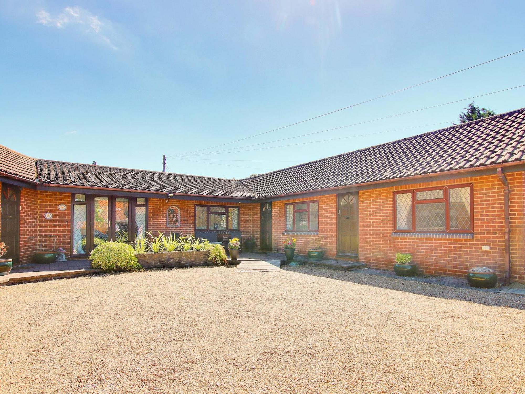 Irenic Lodge Netley Marsh Exterior foto